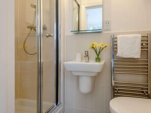 Towels - 2 Bed in Bath (oc-91066) (Bath)