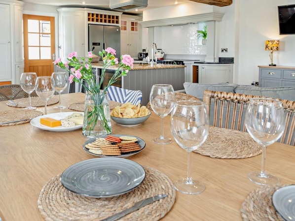Dining - 3 Bed in Harrogate (oc-91269) (Summerbridge)
