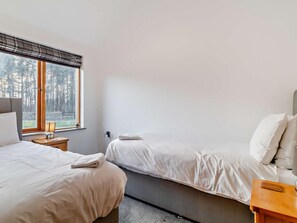 Room - 3 Bed in King's Lynn (oc-91289) (North Runcton)