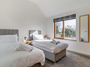 Room - 3 Bed in King's Lynn (oc-91288) (North Runcton)