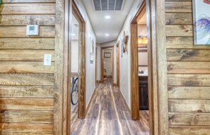 Interior - Riverfront Cabins  and  Vacation Homes (Rio Frio)