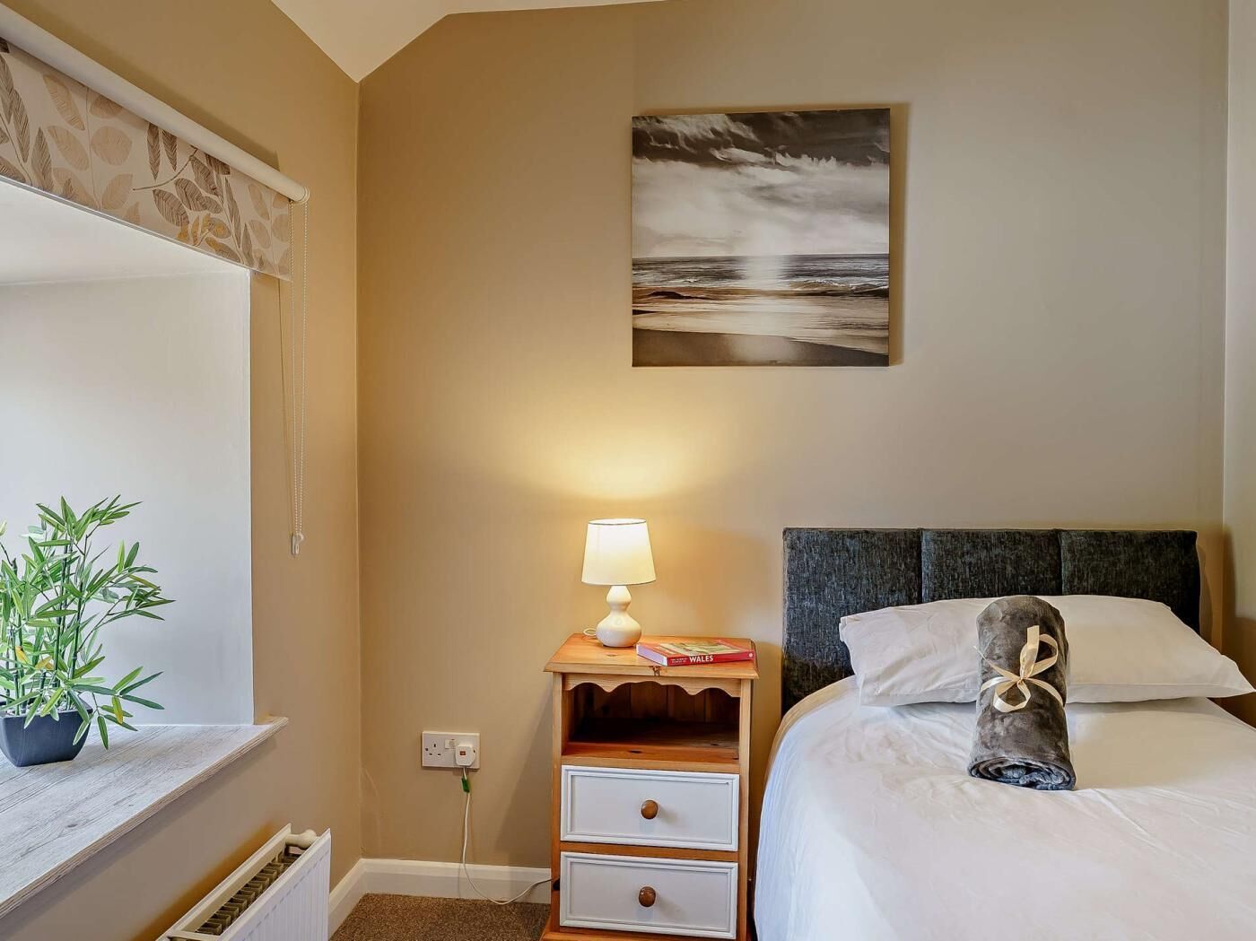 3 bedrooms, free WiFi, bed sheets