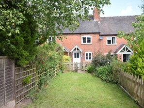 Exterior - 2 Bed in Ludlow (oc-91422) (Ludlow)