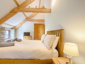 3 Schlafzimmer, Reisekinderbett, kostenloses WLAN, Bettwäsche