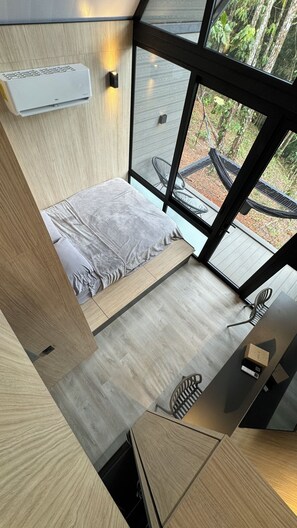 Memory-foam beds, desk, laptop workspace, free WiFi - Tiny Cabin (Panamá)