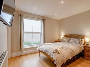 4 Schlafzimmer, Reisekinderbett, kostenloses WLAN, Bettwäsche