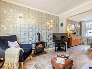 TV - 2 Bed in Poole (oc-91757) (Poole)