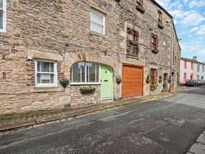 Exterior - 2 Bed in Cockermouth (oc-91920) (Cockermouth)