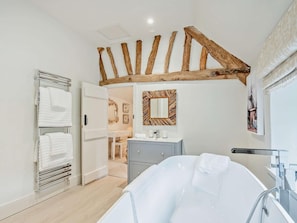 Towels - 2 Bed in Cheltenham (oc-92086) (Lower Swell)