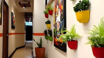 Basic Studio | Interior