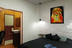 基本公寓 | 遮光布/窗簾、熨斗/熨衣板、免費無線上網