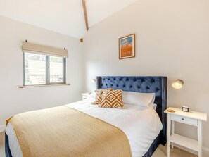 Room - 2 Bed in Bromyard (oc-91816) (Collington)