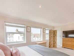 Free WiFi, bed sheets - 2 Bed in Bideford (oc-92154) (Instow)
