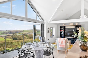 Dining - 2 Bed in Torpoint (oc-92454) (Portwrinkle)