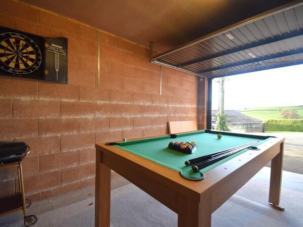Game room - 3 Bed in Wigton (oc-92500) (Uldale)