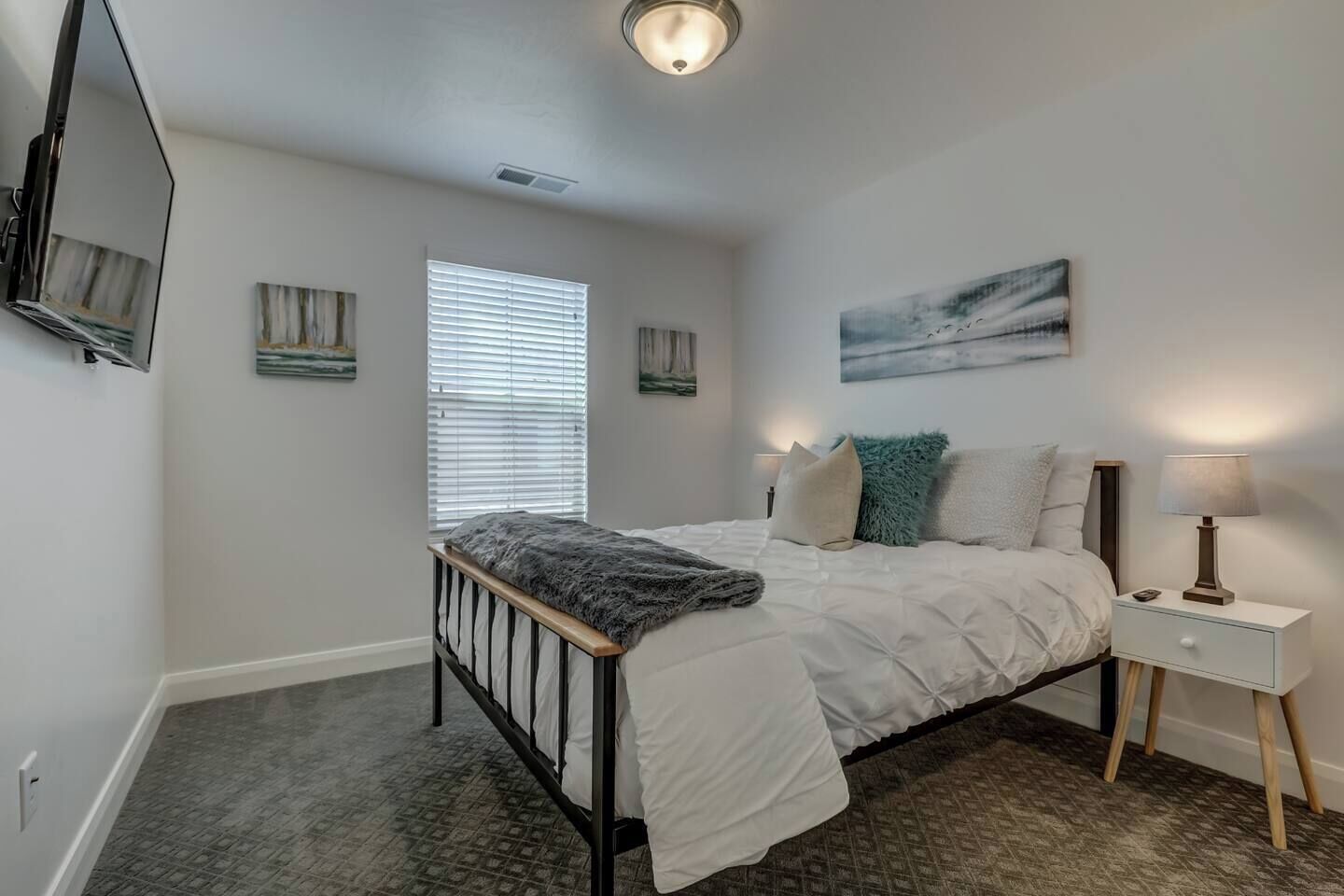 Desk, iron/ironing board, travel crib, WiFi