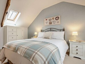 3 Schlafzimmer, Reisekinderbett, kostenloses WLAN, Bettwäsche