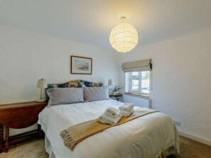 Travel cot, free WiFi, bed sheets - 3 Bed in Pershore (oc-92975) (Eckington)