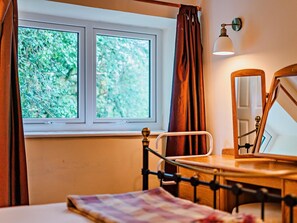 旅行婴儿床、免费 WiFi