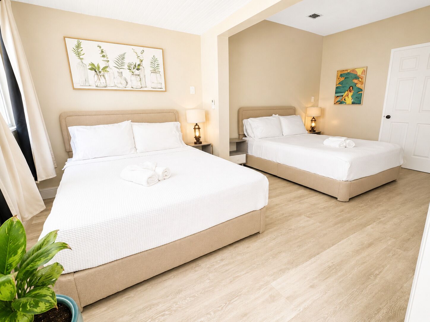 1 habitación, tabla de planchar con plancha, wifi y ropa de cama 