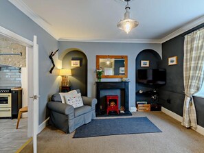 Living area - 3 Bed in Morpeth (oc-93015) (Amble)