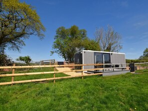 Property grounds - 1 Bed in Brecon (oc-92245) (Garthbrengy)