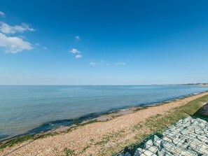 Beach - 2 Bed in Seasalter (oc-wcc05) (Seasalter)