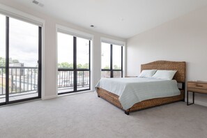 Room - Luxury ND Retreat | 3BD • 2.5BA • Balcony (South Bend)
