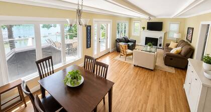 Cozy 3-bdrm in Paca w AC- Walk to Waupaca's top spots: WheelHouse, Scoopers, ICC