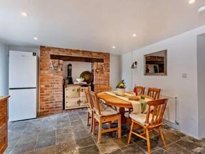 Dining - 3 Bed in Axminster (oc-93916) (Kilmington)