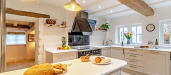 3 Bed in Warwick (oc-93887)
