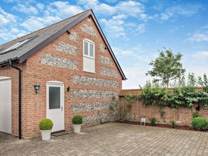 Exterior - 1 Bed in Blandford Forum (oc-93922) (Spetisbury)