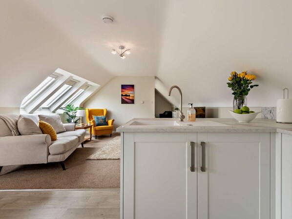 Interior - 1 Bed in Blandford Forum (oc-93922) (Spetisbury)