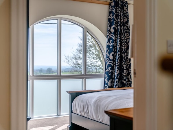 WiFi (free), bed sheets - 3 Bed in Pickering (oc-93738) (Newton-on-Rawcliffe)