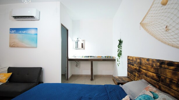 Chambre de base (Habitación económica 12) | Espace de travail pour ordinateurs portables, accès au Wi-Fi (inclus)