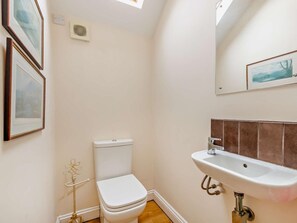 Bathroom - 4 Bed in Keswick (oc-93996) (Keswick)
