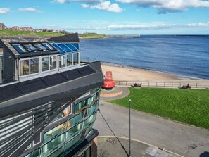 Beach - 1 Bed in North Shields (oc-94005) (North Shields)
