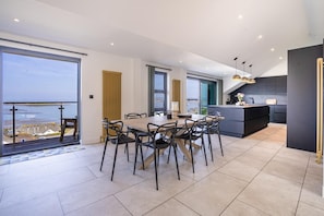 Dining - 4 Bed in Bideford (oc-93960) (Appledore)