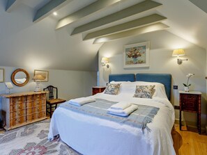 2 Schlafzimmer, Reisekinderbett, kostenloses WLAN, Bettwäsche