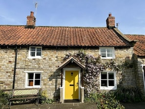 Exterior - 2 Bed in York (oc-93614) (Beadlam)
