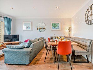 Dining - 2 Bed in Swanage (oc-93542) (Swanage)