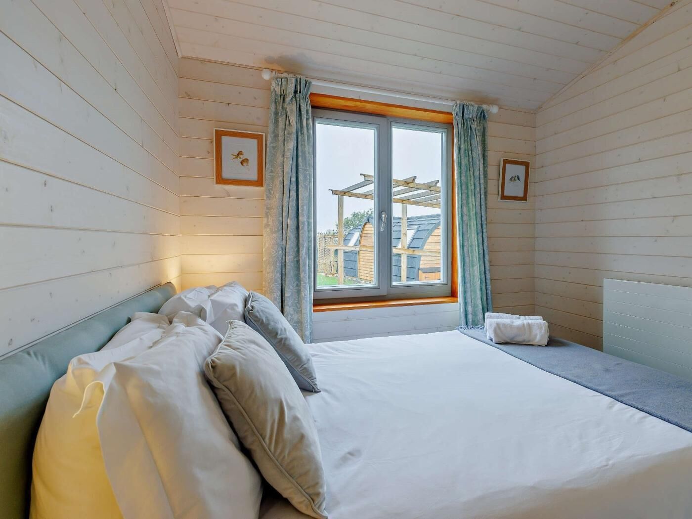 4 chambres, lit parapluie, Wi-Fi gratuit, draps fournis