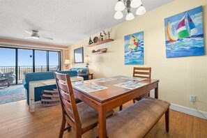 Apartment, Mehrere Betten, Poolblick (Sea Place 11209) | Innenbereich