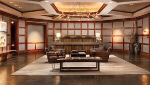 A lobby with a reception desk, leather sofas, a coffee table, and a large chandelier. - The Ritz-Carlton Club®, Vail
Charming 3-bedroom hotel with AC in fabulous Vail (Vail)