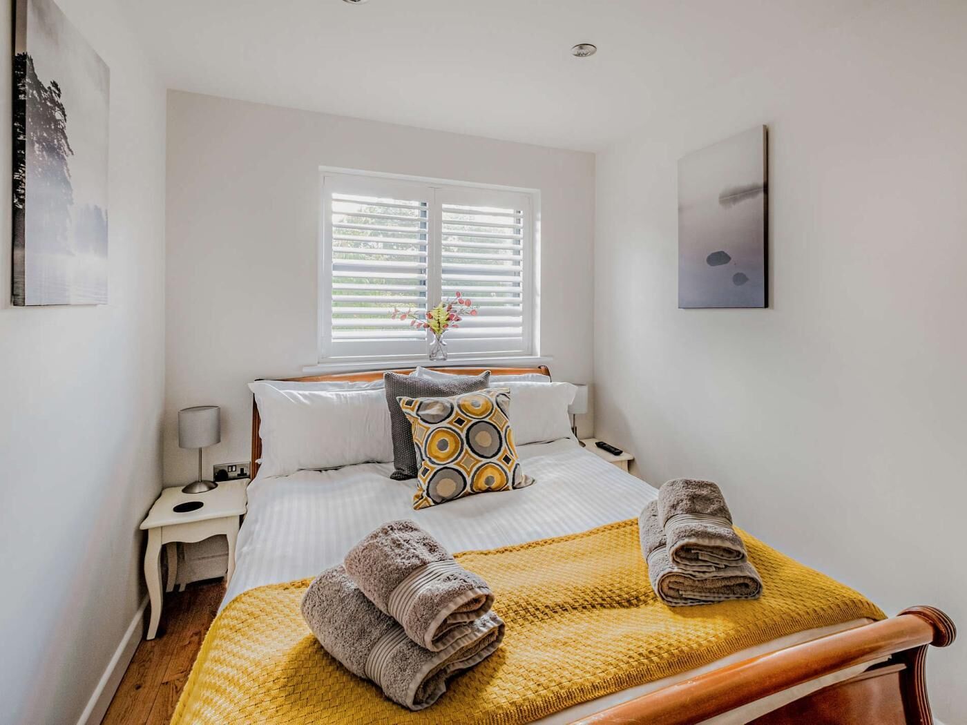 3 bedrooms, travel crib, WiFi (free), bed sheets