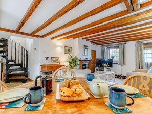 Dining - 2 Bed in Ashford In The Water (oc-85823) (Ashford in the Water)