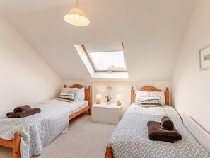 3 Schlafzimmer, Reisekinderbett, kostenloses WLAN, Bettwäsche