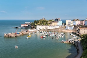 Marina - 3 Bed in Tenby (oc-fb225) (Tenby)