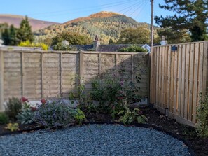 Property grounds - 3 Bed in Keswick (oc-sz316) (Keswick)