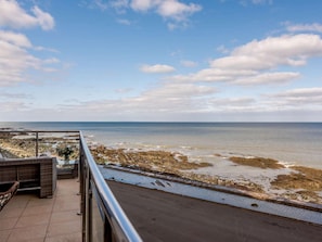 Property grounds - 3 Bed in Westward Ho! (oc-81483) (Westward Ho!)